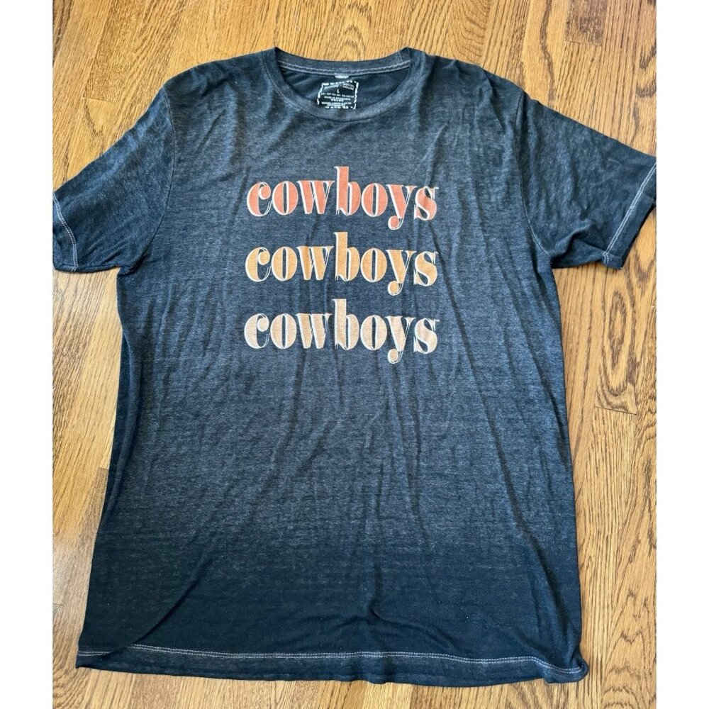OSU Cowboys Lightweight Distressed Black T-shirt. Women’s Large.